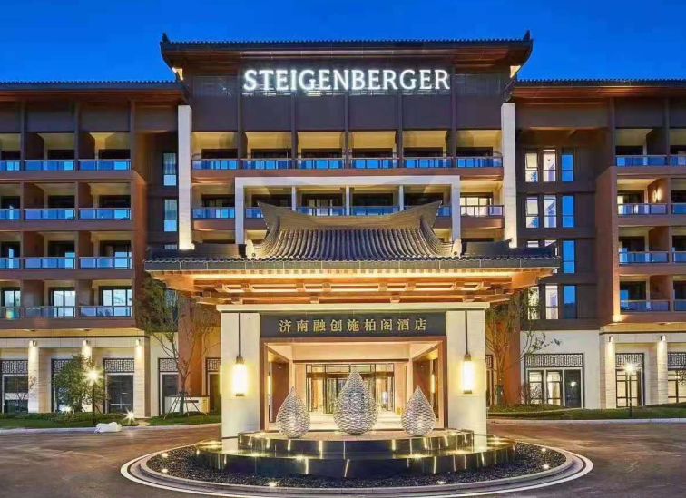 融創施柏閣酒店(diàn)